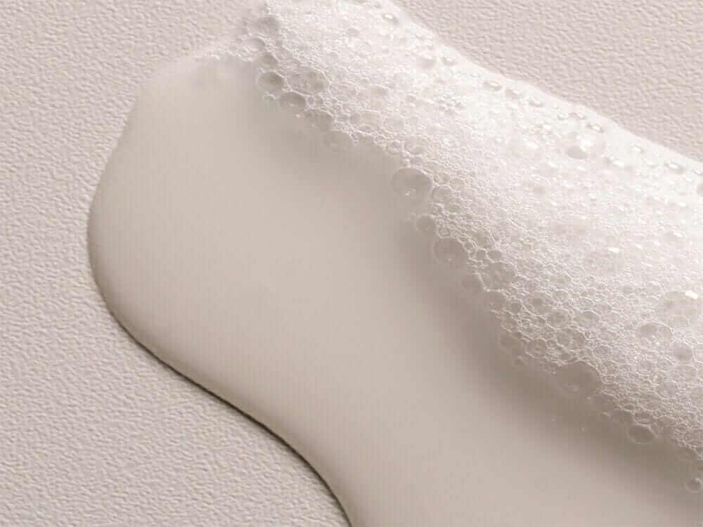 Davines OI Shampoo Texture