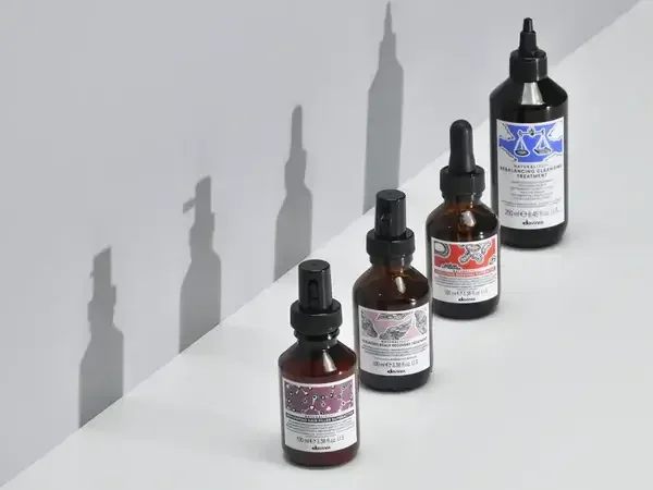 Davines Naturaltech Relanzar Naturaleza y tecnología de vanguardia en una palabra Naturaltech